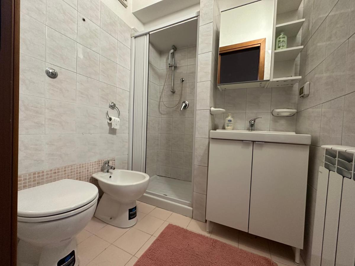 Casa Susanna - Delizioso Piano Terra, Centralissimo, Superservito, Tranquillo, Appena Fuori Ztl Parcheggio Libero Terni Ngoại thất bức ảnh